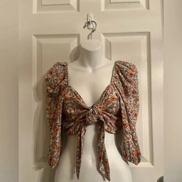 Maaji Colombian Floral Crop‎ Top Blouse | Size: Large - Picture 7 of 13
